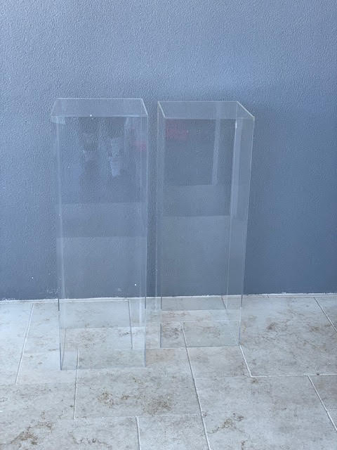 Clear Square Plinth Set